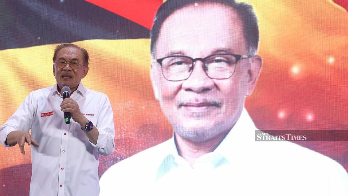 Anwar Warns Against Challenging Government on Tabung Haji Declassification