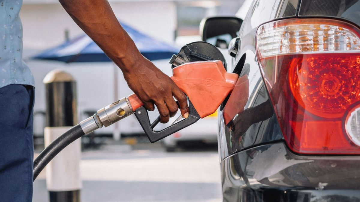 US Petrol Stations Accused of Using AI to Manipulate Fuel Prices in California