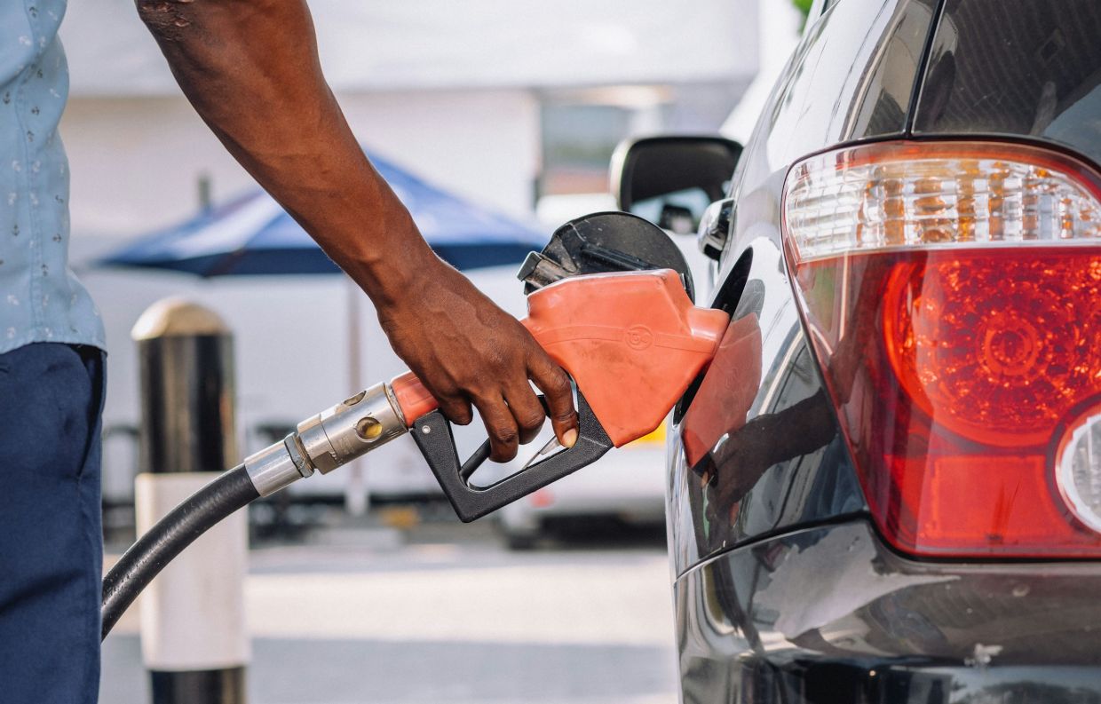 US Petrol Stations Accused of Using AI to Manipulate Fuel Prices in California