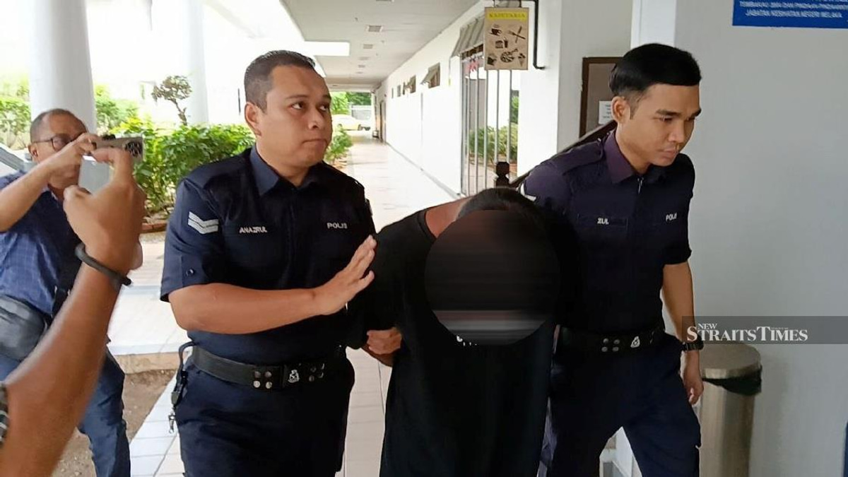 Food Delivery Worker Faces Dual Court Cases Over Assault and Intimidation
