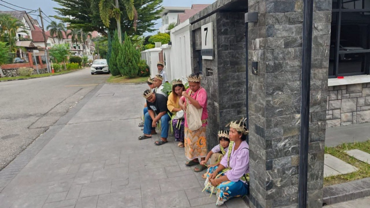 PM Anwar to Engage Pahang State over Kampung Sungai Cot Orang Asli Land Dispute