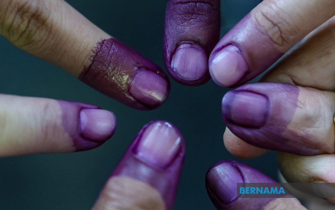 Johor's Election Day: Voters Cash In On Promotional Rewards With Purple Ink