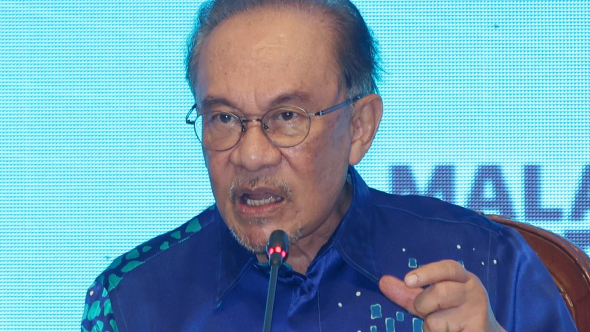 Anwar Defends Reduction in Special Lottery Draws to Eight Annually