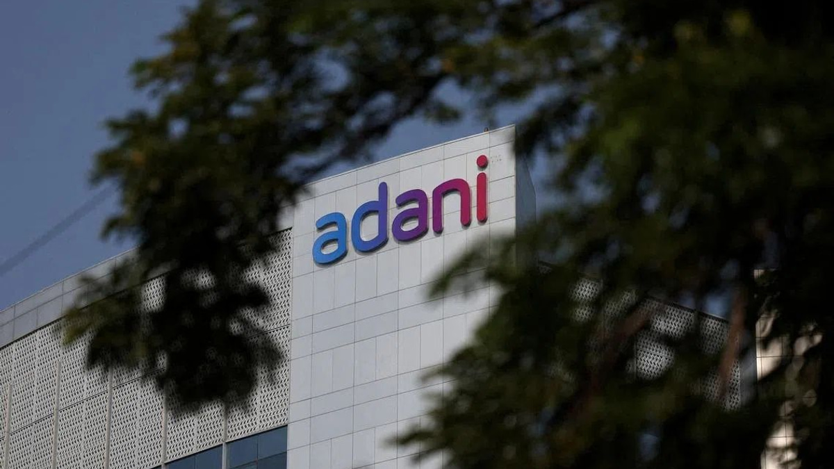 India's Customs Department Escalates Nicotine Pouch Battle Against Adani Airports