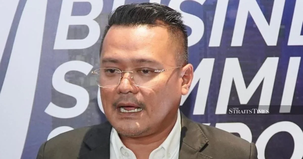 Umno Youth slams Loke's Johor train trip as political stunt