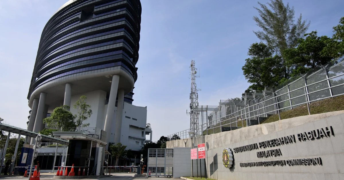 MACC Officers Ordered to Update Asset Declarations Within One Month