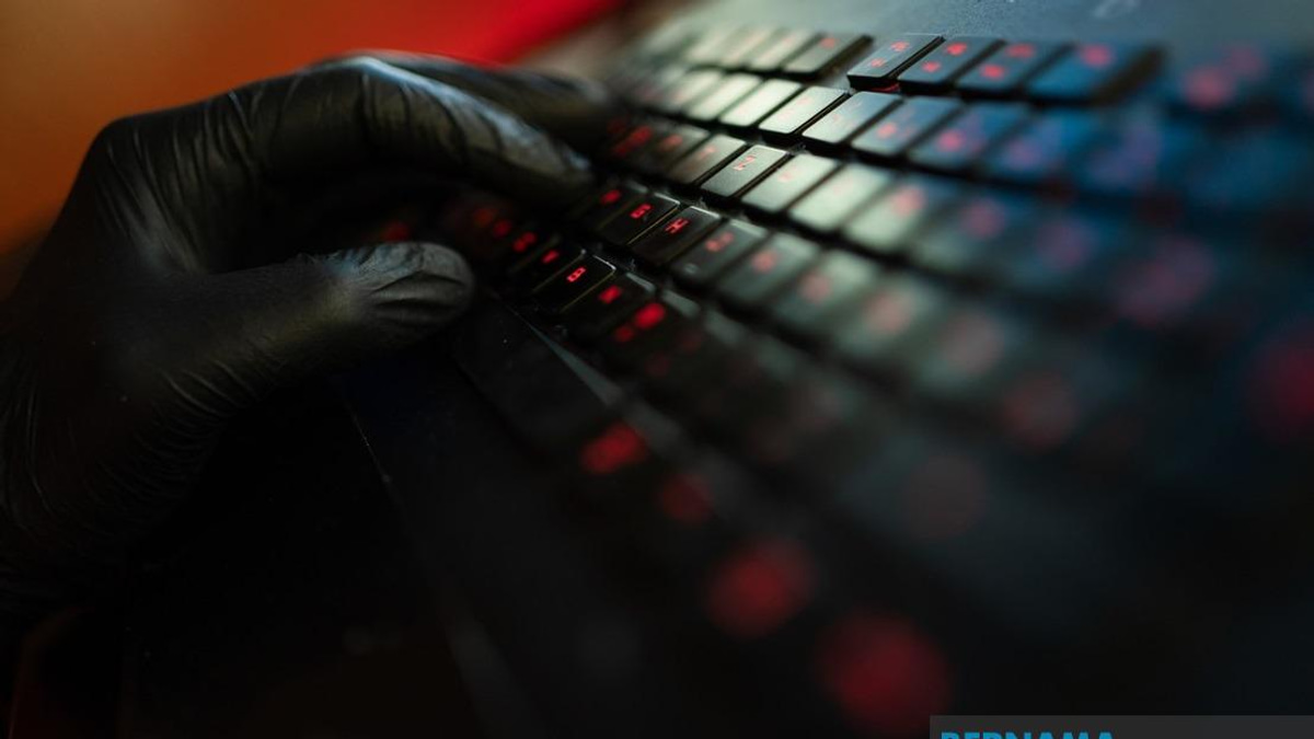 Iran Says Cyberattack Disrupts Four Major Banks