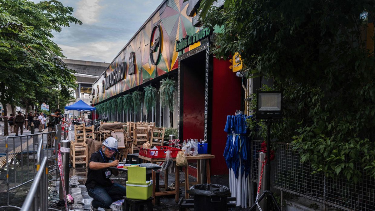 Bangkok Launches Investigation Into Fatal Pub Blaze, Opens Support Centre for Bereaved Families