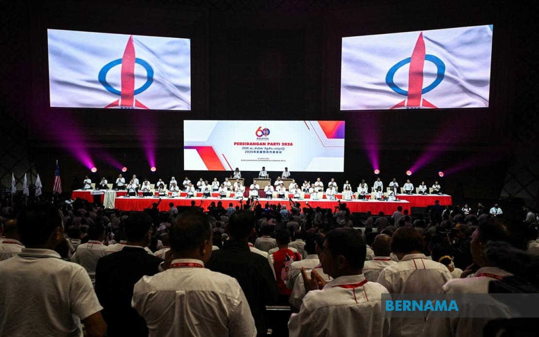 DAP Delegates Vote to Stay in Unity Government, Citing Reform Agenda and Stability