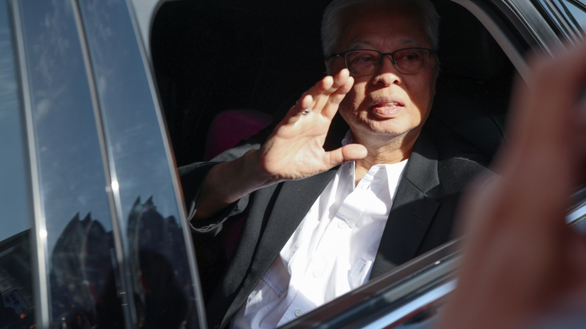 Former PM Ismail Sabri faces charges at KL Sessions Court