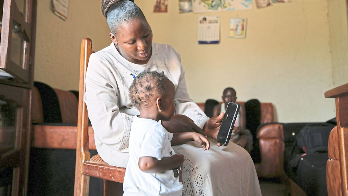Congo's Ebola Survivors Warn Against Repeating Past Mistakes as New Outbreak Spreads