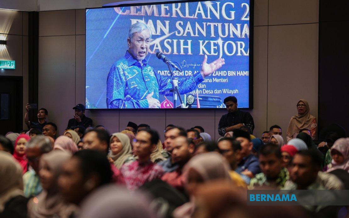 BN's Johor Campaign Is On Track, Says Zahid, Dismissing 'Lacklustre' Criticism