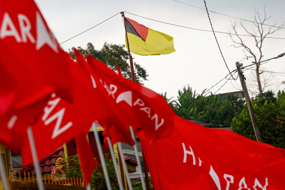 Negeri Sembilan Police Probe Election-Related Property Damage as Campaign Season Heats Up