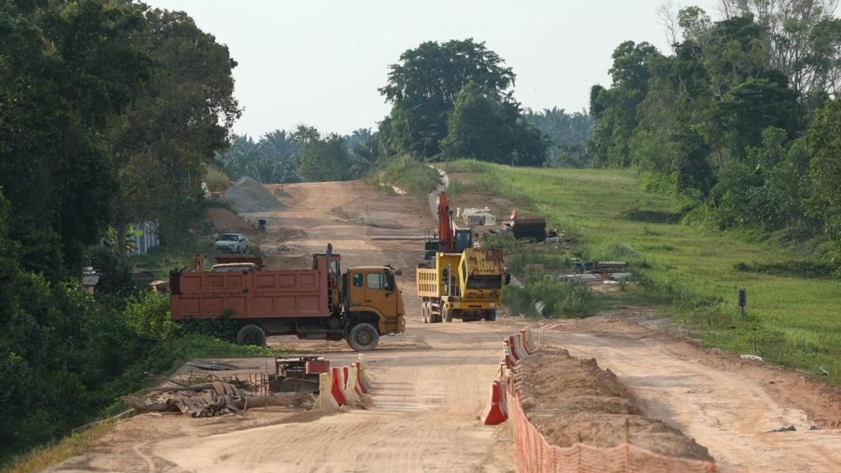 Lukut-Kampung Sirusa Road 60% Complete, Ahead of Schedule