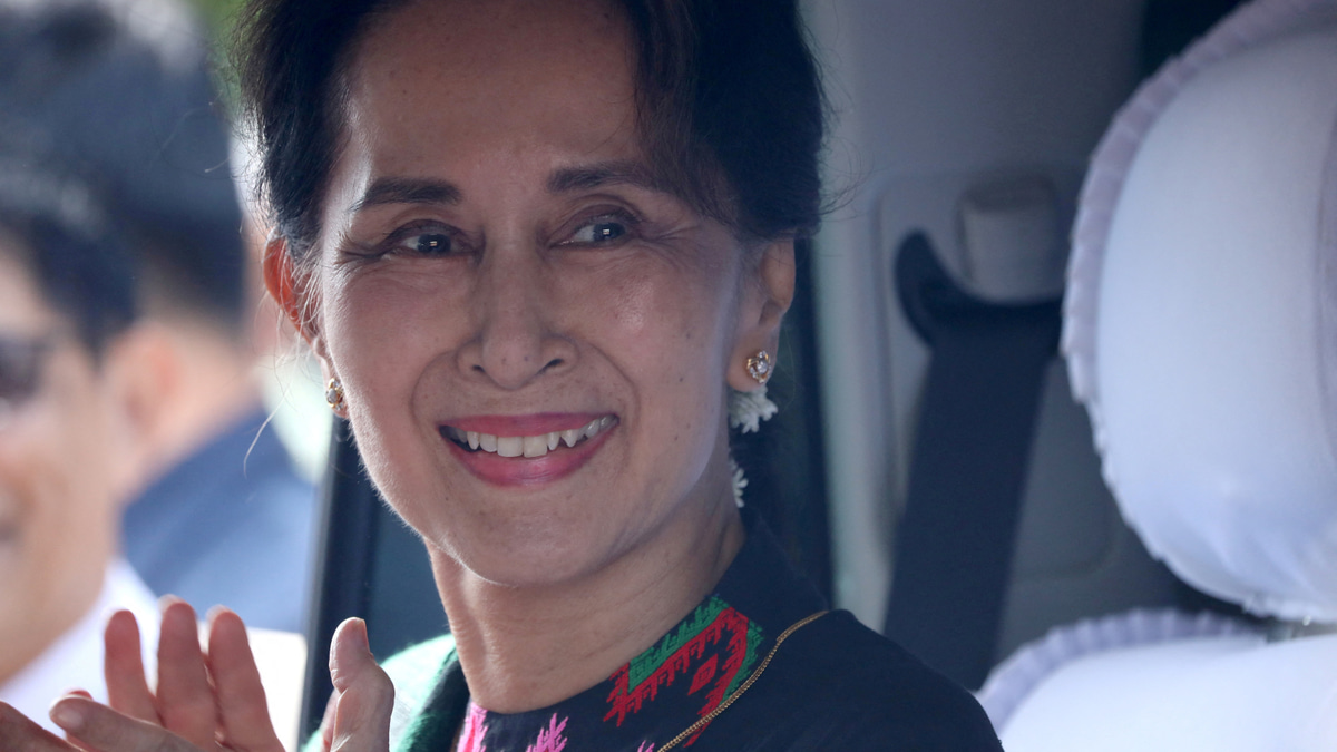 Philippines Seeks Access to Aung San Suu Kyi as ASEAN Chair