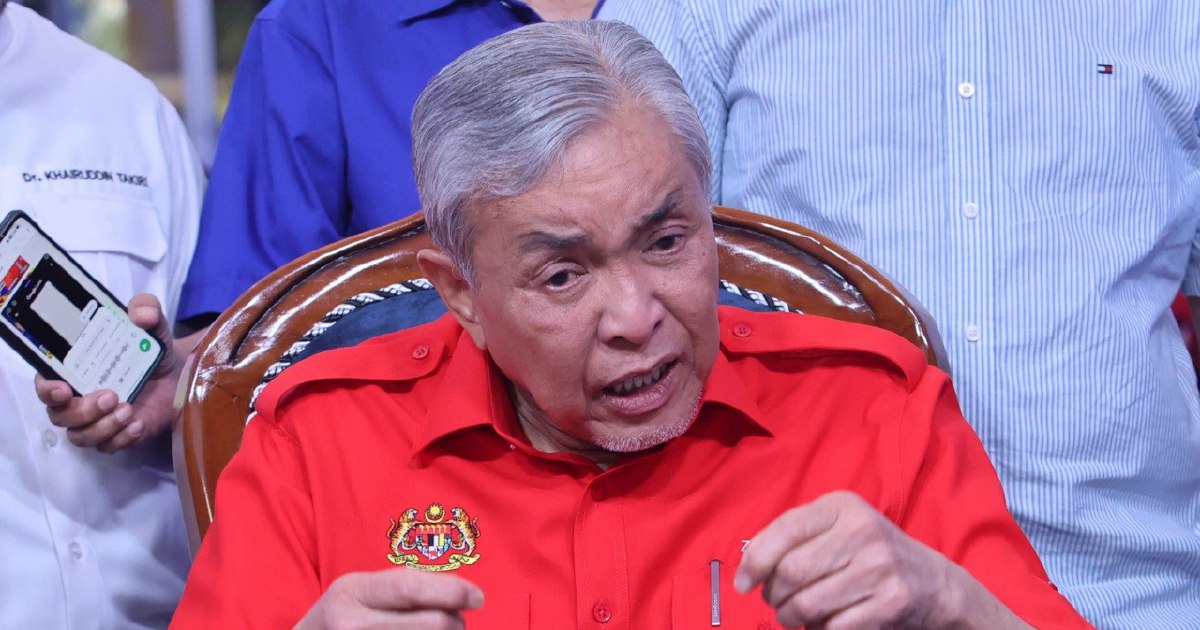 Zahid Warns BN Must Intensify Negri Sembilan Campaign as Coalition Faces Uphill Battle