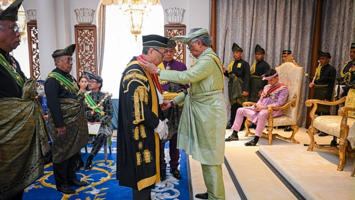 Chief Justice Wan Ahmad Farid Leads 52 Recipients of Pahang State Honours