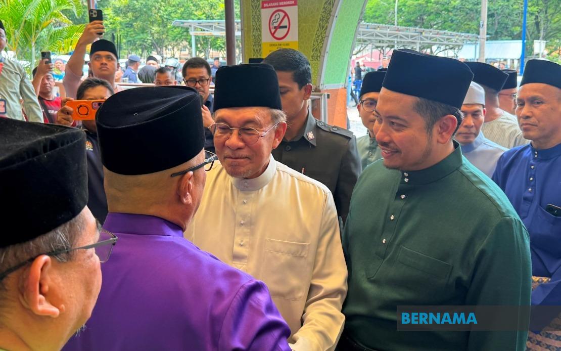 Azam Baki's NFCC Role Independent of MACC Tenure, Says PM Anwar