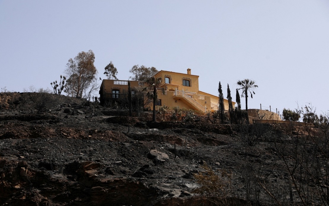 Spanish Wildfire Death Toll Reaches 13 as Blaze Stabilised in Almeria