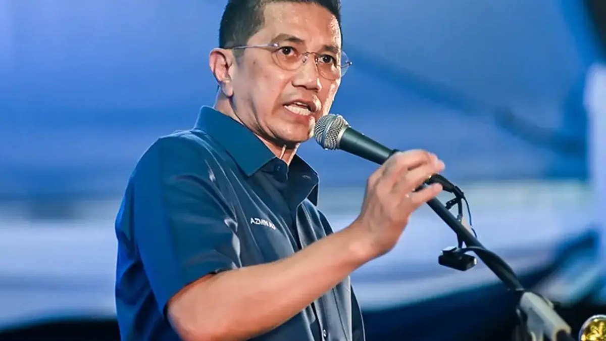 Azmin Ali emerges as potential Bersatu-Pakatan bridge if Muhyiddin relinquishes party helm