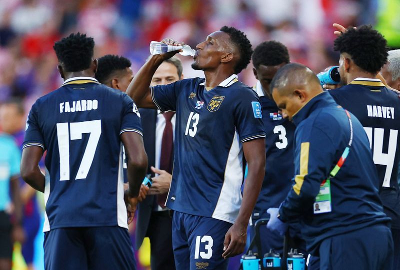 FIFA defends World Cup hydration breaks as purely sporting measure