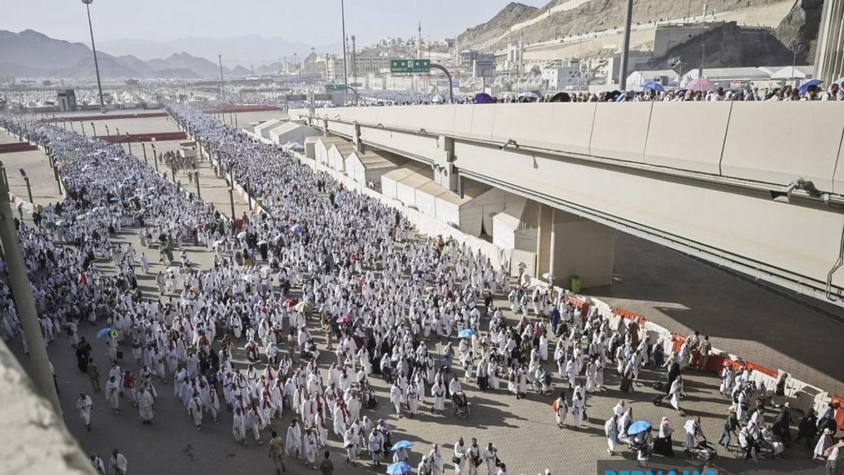 Saudi Arabia Fines Eight for Illegally Transporting 18 Unregistered Hajj Pilgrims