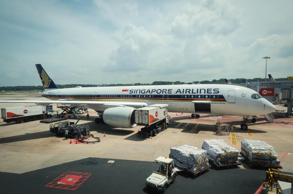 Singapore Airlines Flight to New York Returns Shortly After Takeoff Due to Technical Glitch