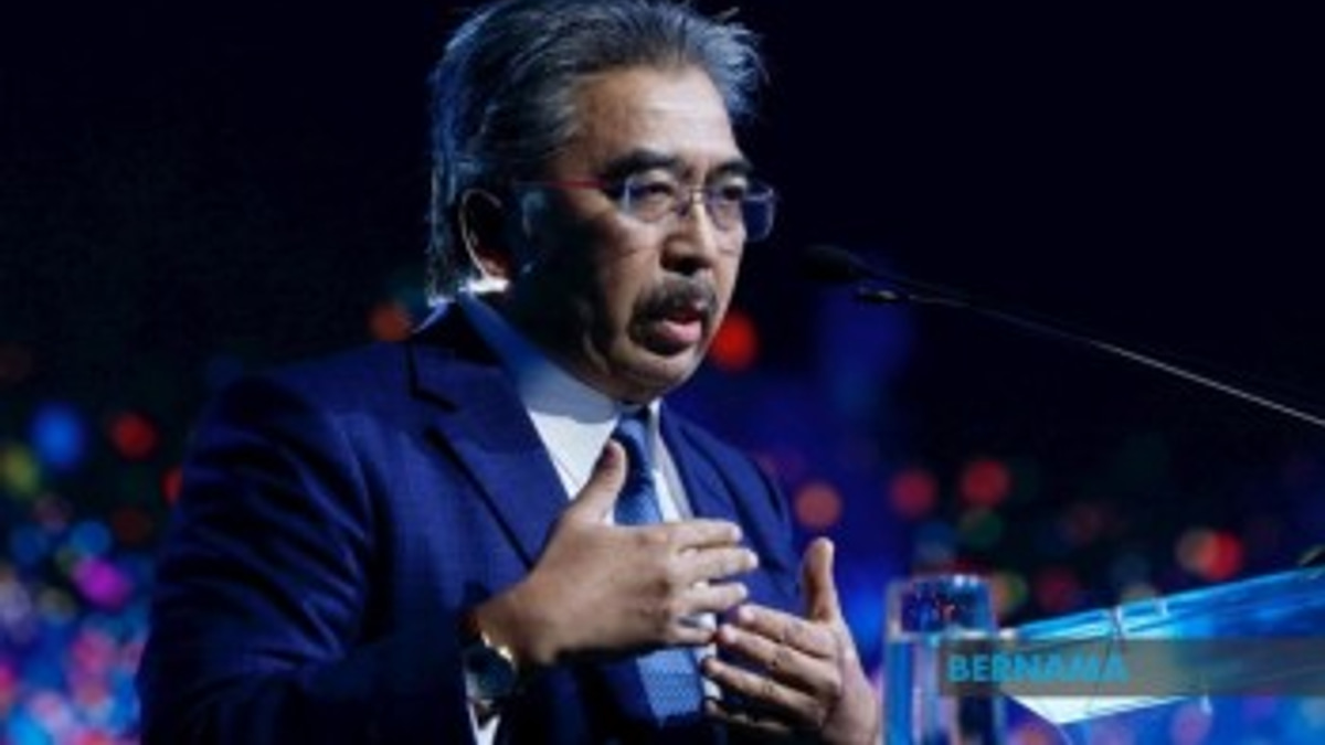 Malaysia Weighs EV Levy Options as Government Seeks Sustainable Path for Charging Network