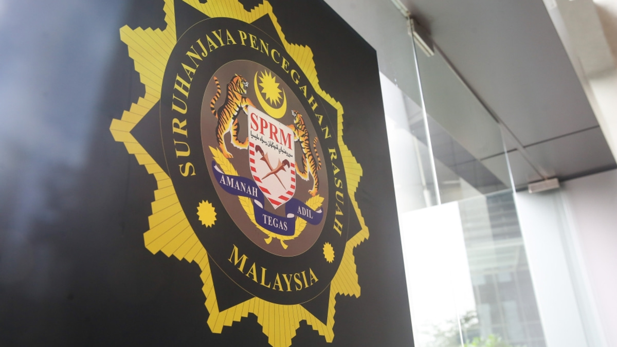 MACC Intensifies Probe Into Former CFO Over RM370 Million Tabung Haji Share Transaction