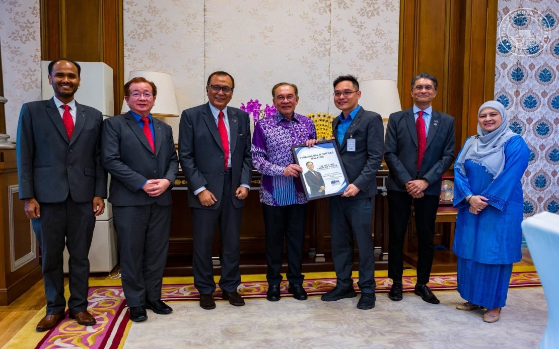 Anwar Prioritises AI Skills and Professional Development in BIM Meeting