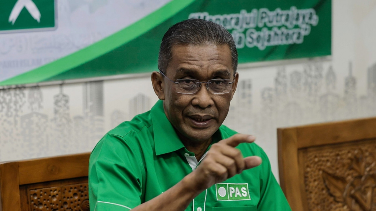 PAS orders members to stay silent on internal matters, calls for unity