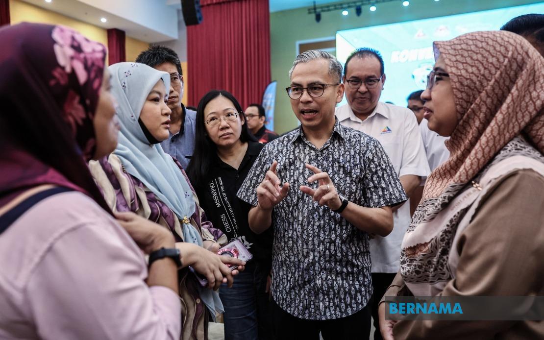 PKR Assures Operations Continue as Nurul Izzah Takes Study Leave