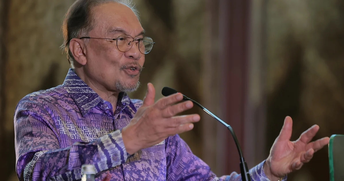 Anwar Ibrahim's Kazan Trip Aims to Deepen Malaysia-Russia Strategic Engagement