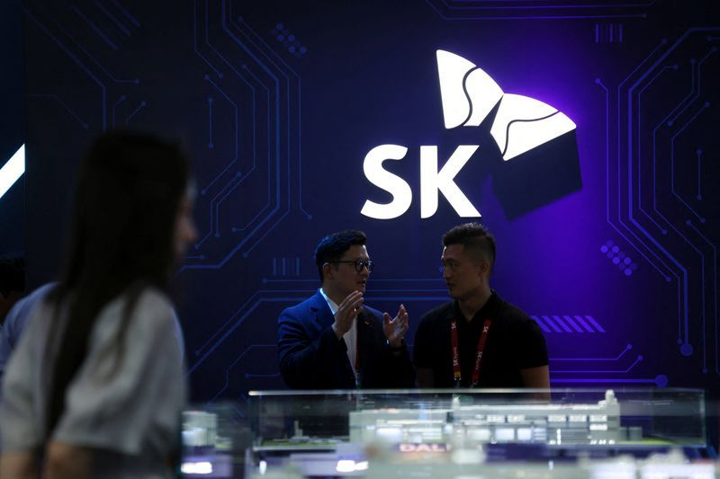 SK Hynix to Raise $29 Billion Through US Listing as AI Chip Demand Surges
