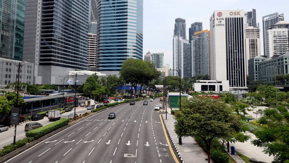 DBKL Launches Urgent Probe After Fatal Tree Collapse, Begins Safety Inspections Across City