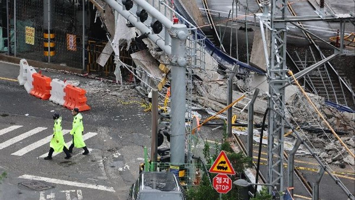 Seoul overpass collapse kills three as authorities launch wide-ranging probe