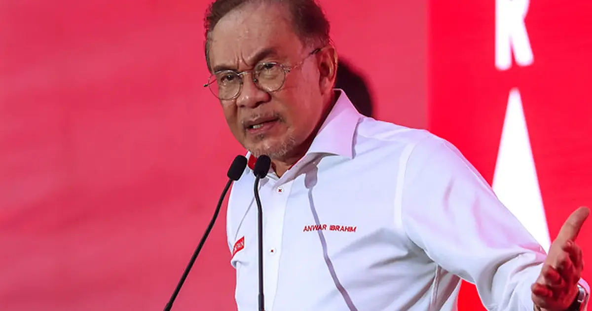 Government Must Sustain Strong Relations with Malay Rulers, Anwar Emphasises
