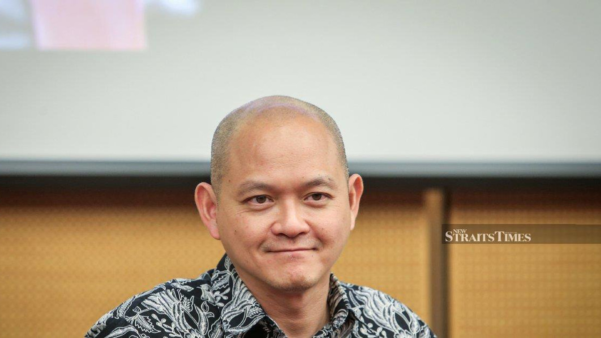 Dr Ong Kian Ming Leaves DAP to Support Khairy Jamaluddin's Campaign