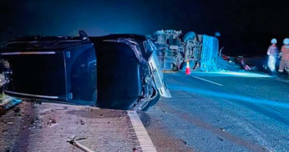 Three Zahid media officers injured in three-vehicle East Coast Expressway crash