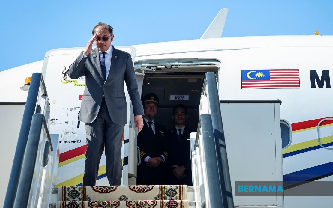 Anwar Returns from Turkmenistan to Lead Penang's Economic and Media Milestones