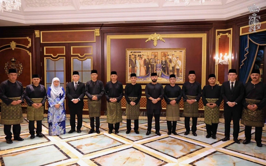 10 Johor Assemblymen Sworn In As State Executive Council Members