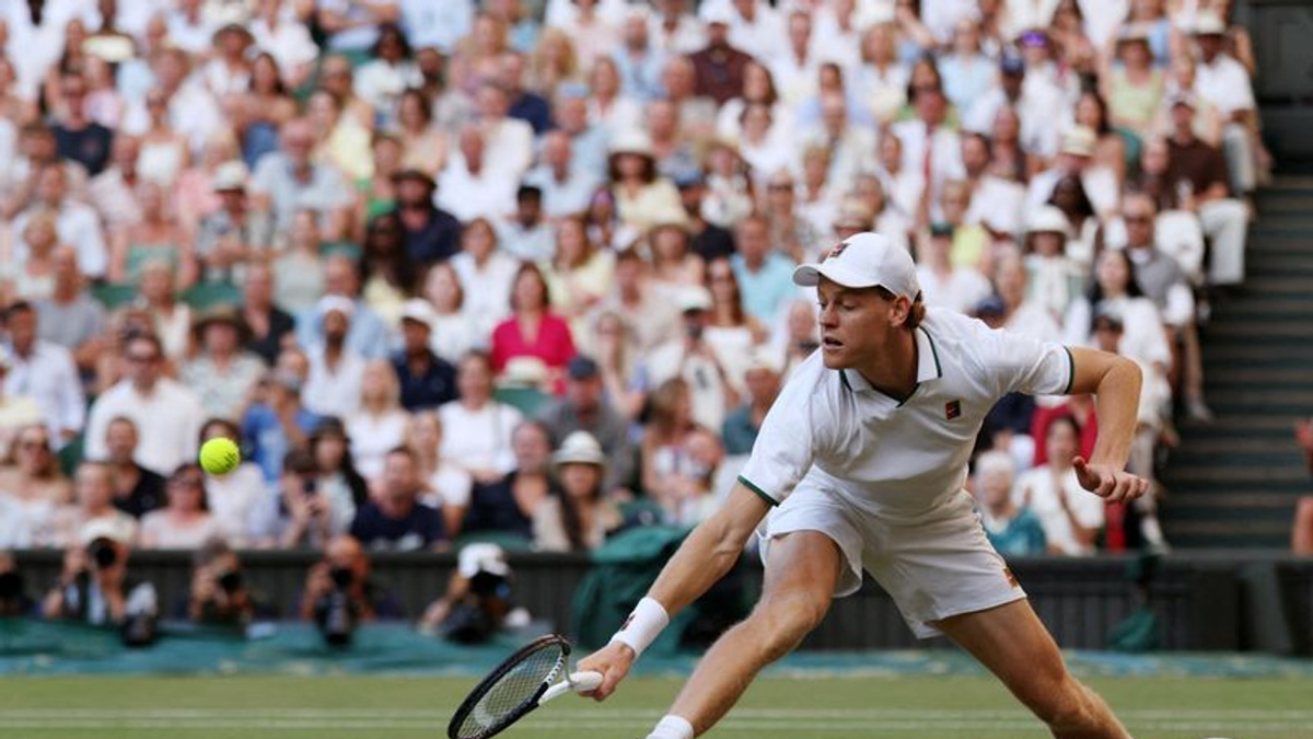 World Number One Sinner Withdraws from U.S. Open with Persistent Knee Injury