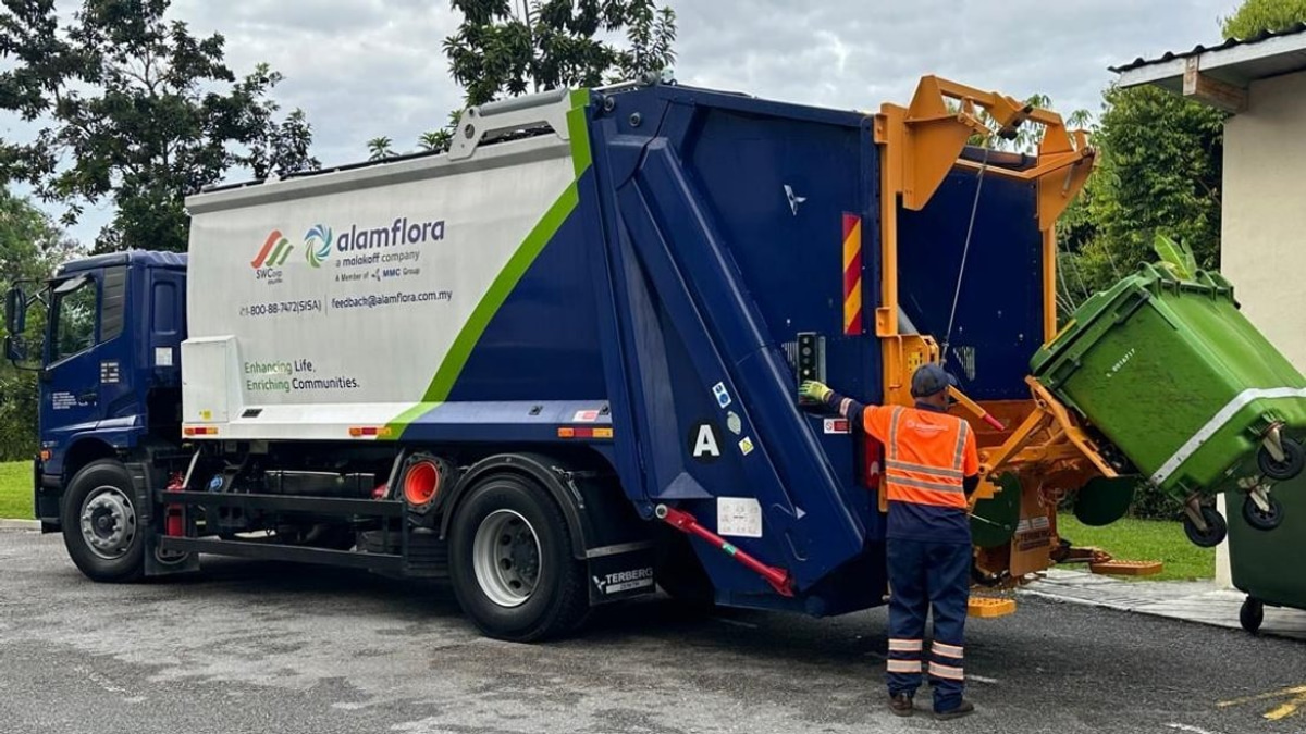 Alam Flora Commits to Full Transparency in Garbage Lorry Crash Investigation