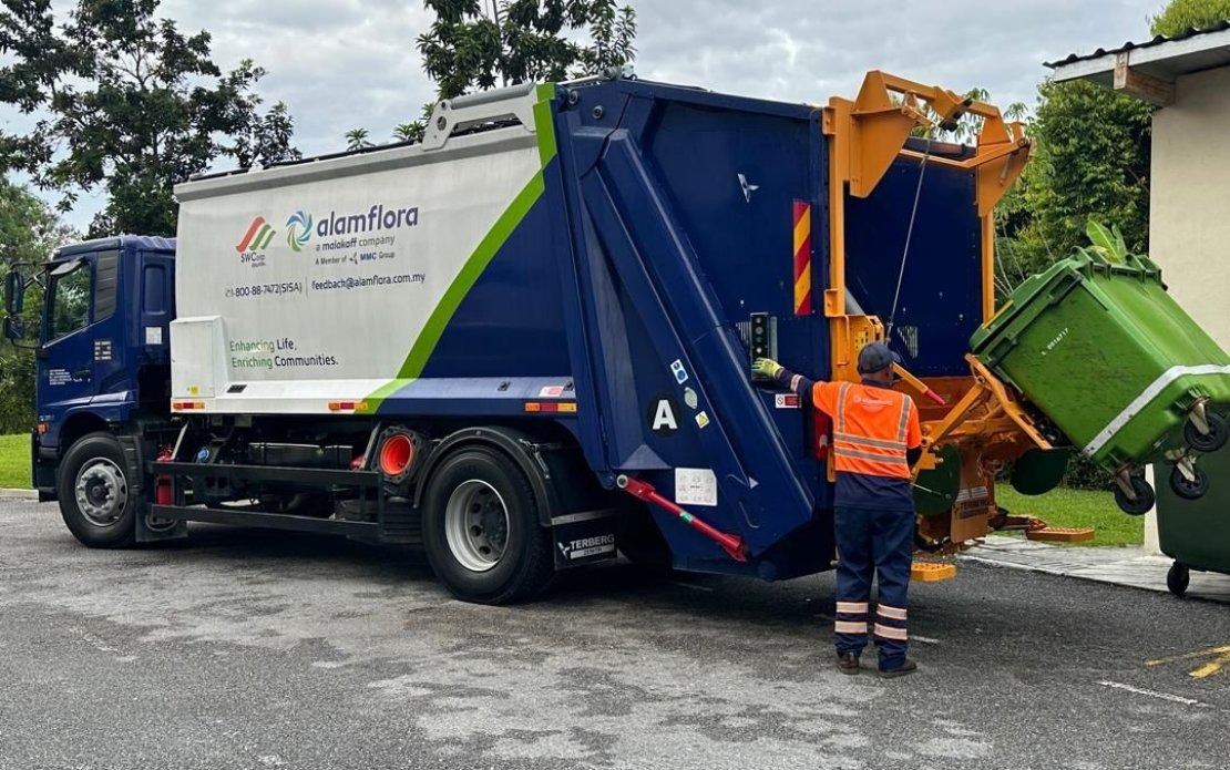 Alam Flora Commits to Full Transparency in Garbage Lorry Crash Investigation