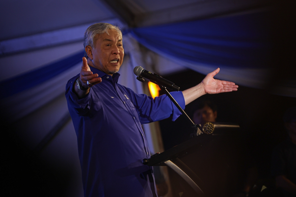 PM Has Final Say on Minister Resignations, Zahid Clarifies