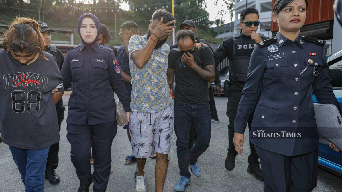 Six accused of kidnapping Singaporean for RM63,000 ransom in cross-border crime