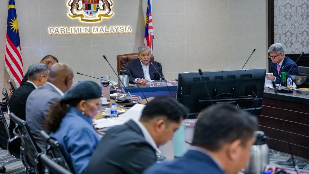 Malaysia Must Balance Refugee Support With Security, Says Deputy PM Ahmad Zahid