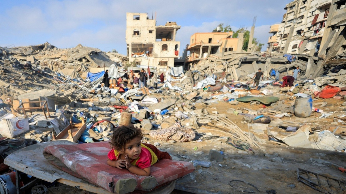 Palestine's Healthcare System Faces Existential Crisis, Ministry Warns