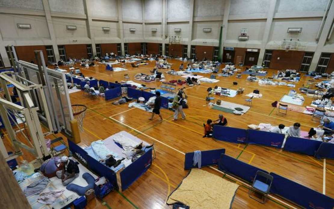 Over 8,000 Still Displaced a Week After Kumamoto Earthquake as Heat and Water Crisis Worsen