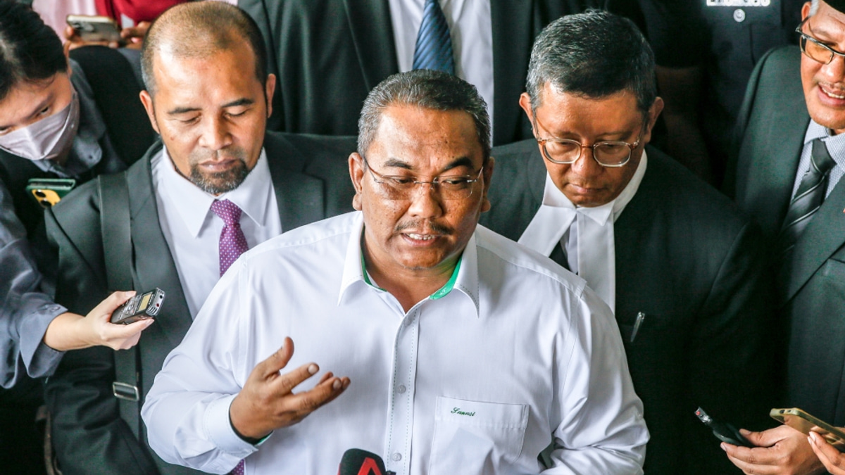 Kedah Chief Minister Sanusi Takes Legal Action Against Nga Kor Ming Over Alleged Misrepresentation